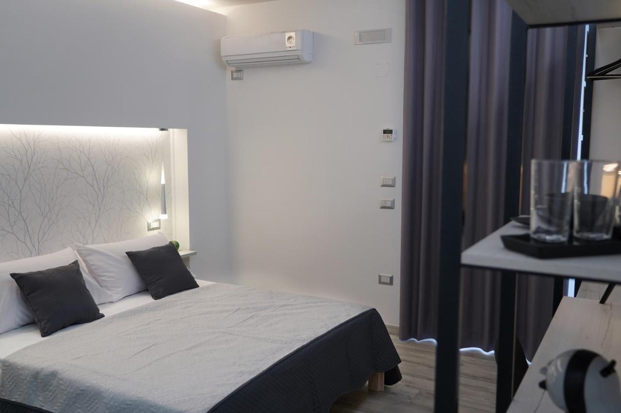 Familiainn Rooms & Apartments ポンペイ エクステリア 写真